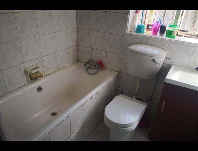 3 BEDROOM HOUSE FOR SALE IN ROSETTENVILLE